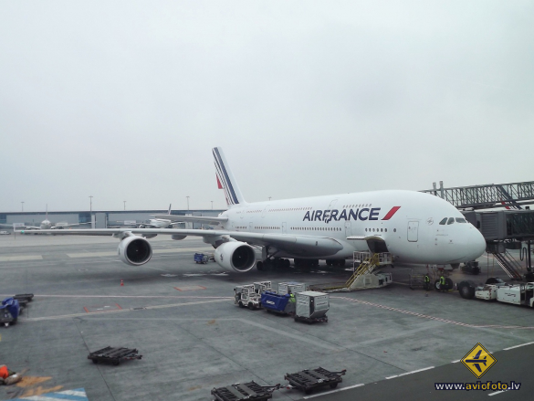 Airbus A380-861